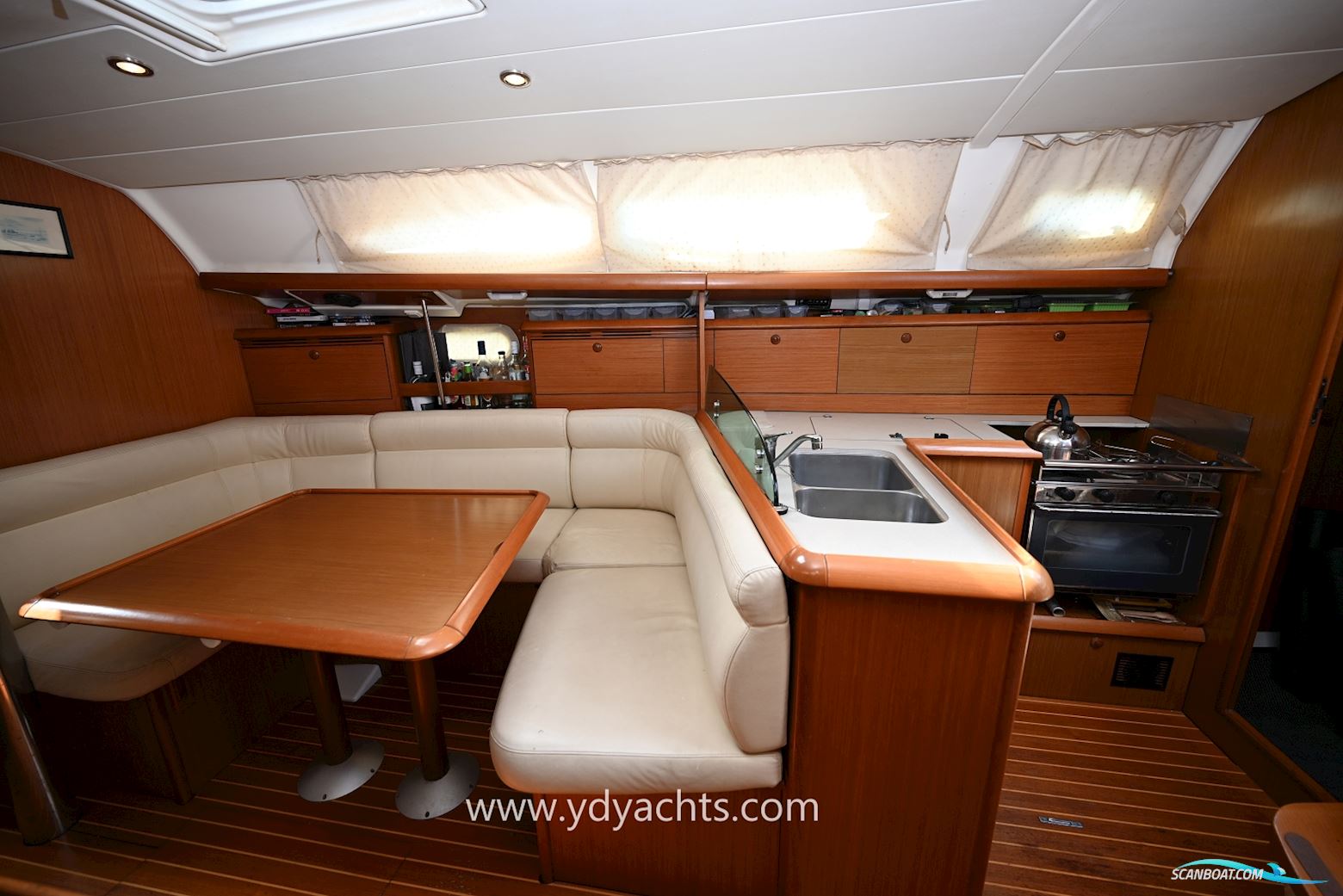 Jeanneau Sun Odyssey 37