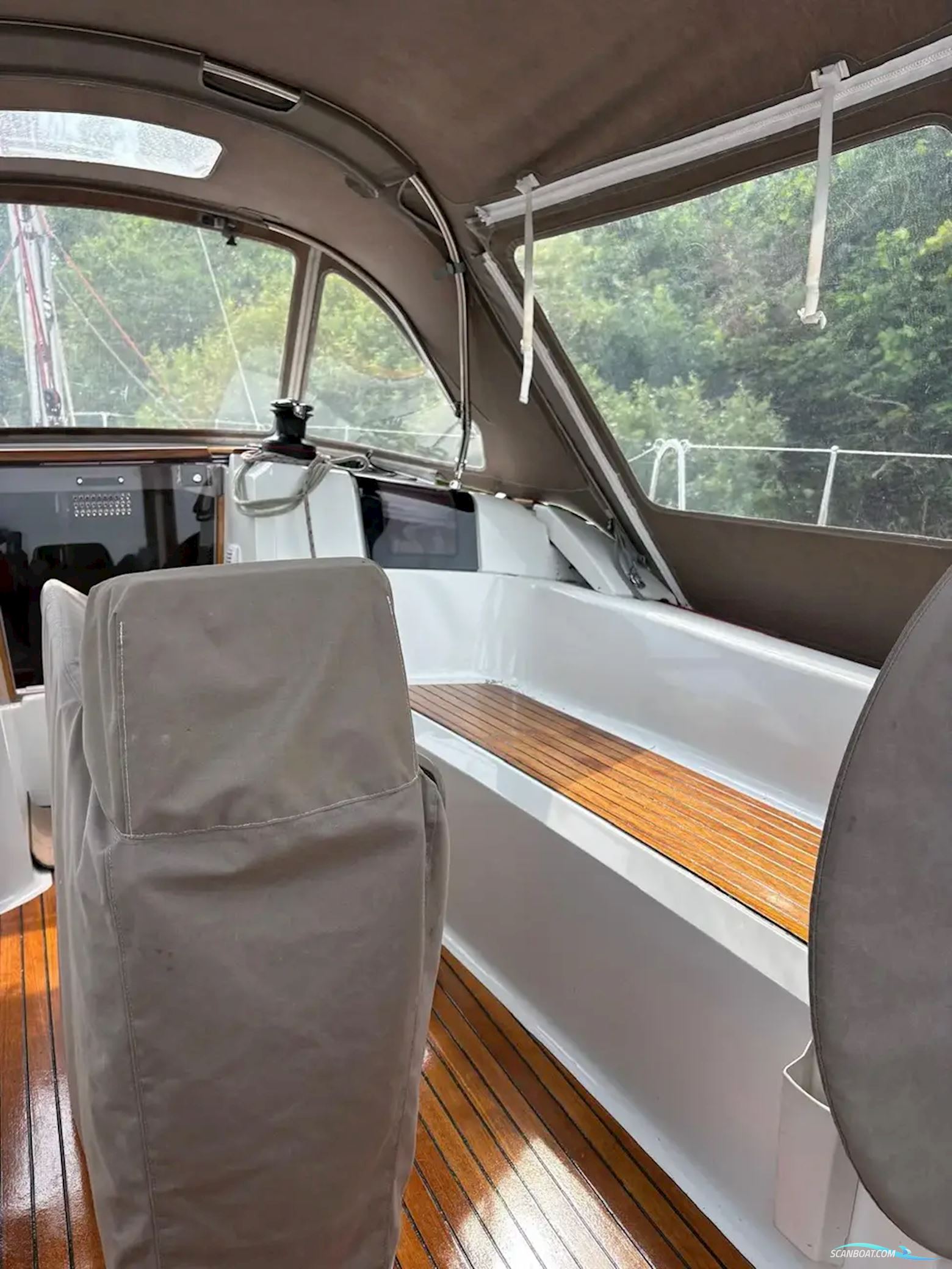 Jeanneau Sun Odyssey 379