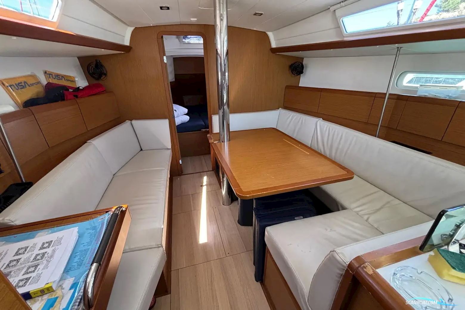 Jeanneau Sun Odyssey 389