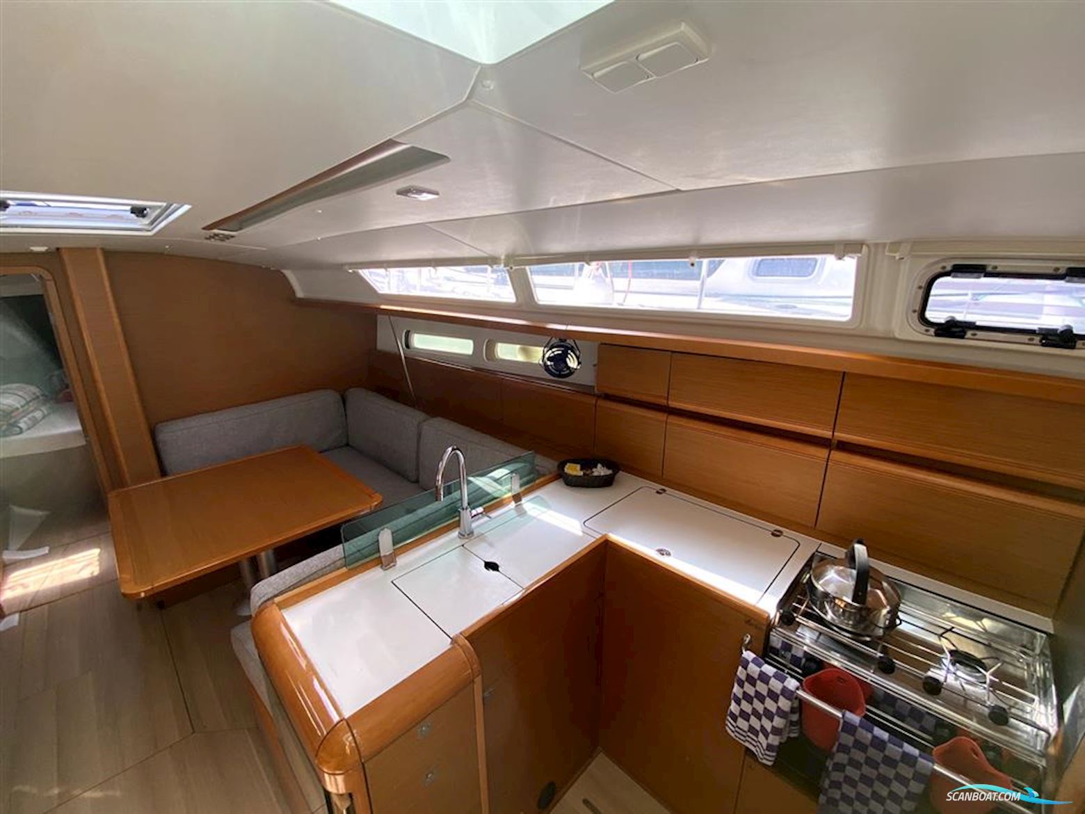 Jeanneau Sun Odyssey 419