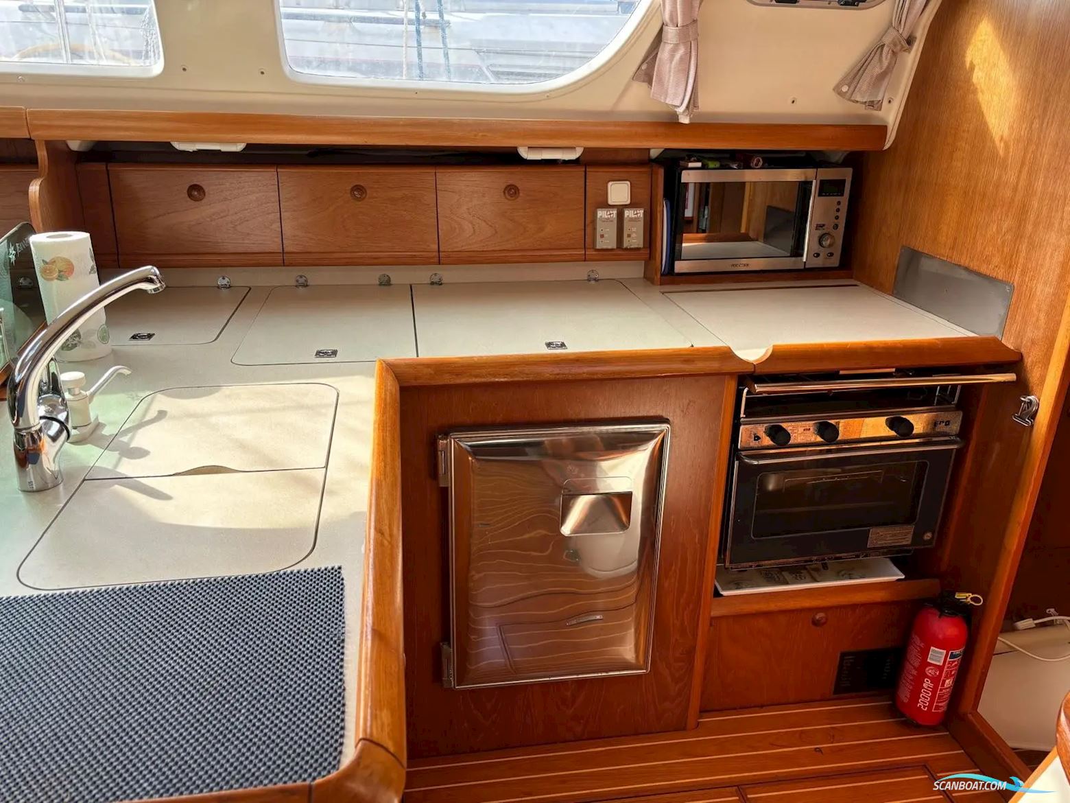 Jeanneau Sun Odyssey 43 DS