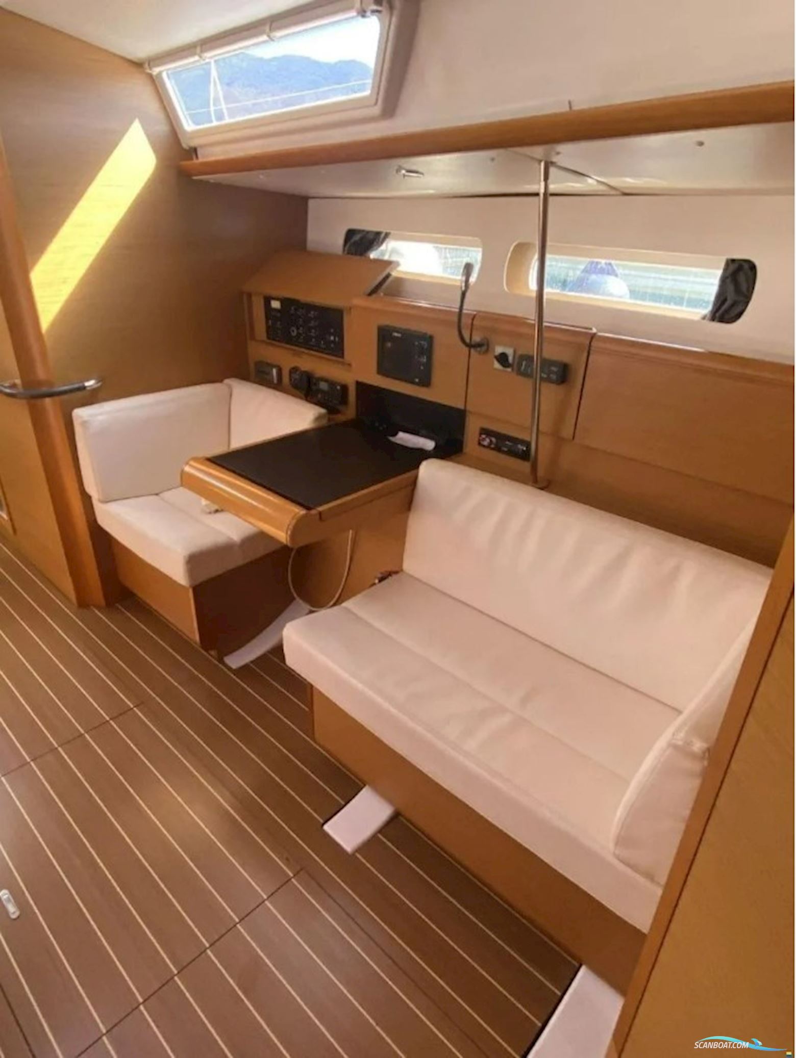 Jeanneau Sun Odyssey 439