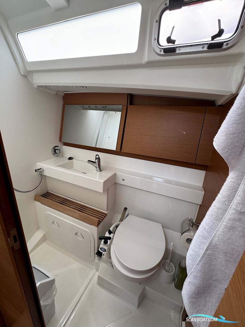 Jeanneau Sun Odyssey 440