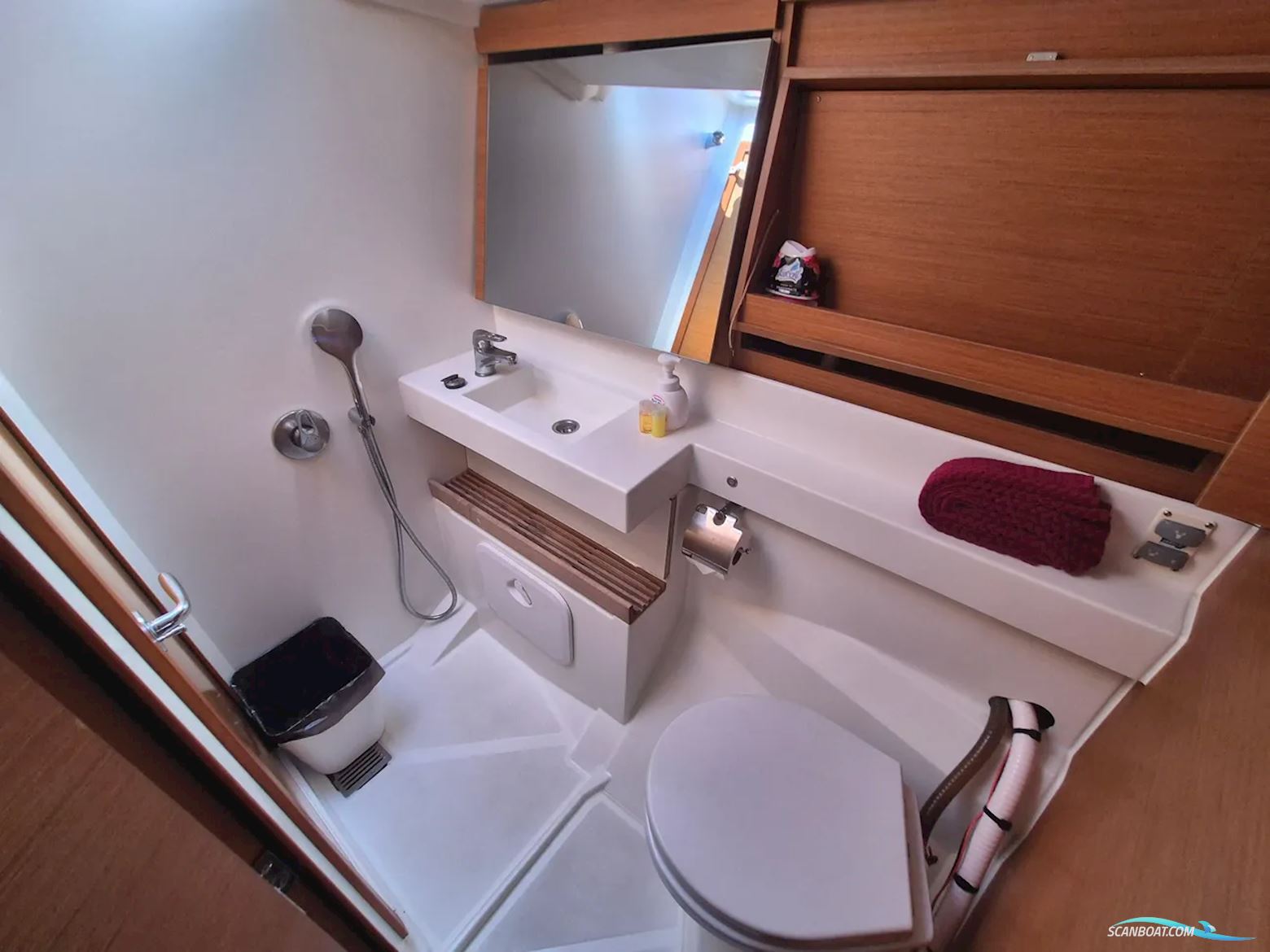 Jeanneau Sun Odyssey 440