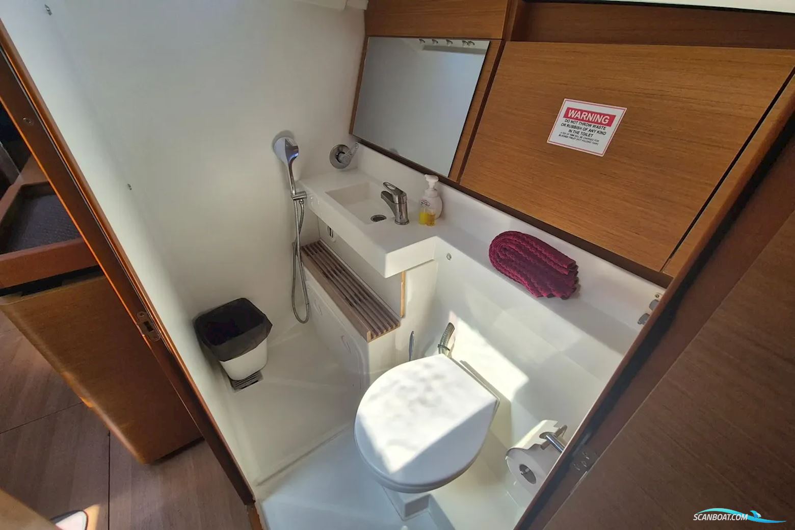 Jeanneau Sun Odyssey 440