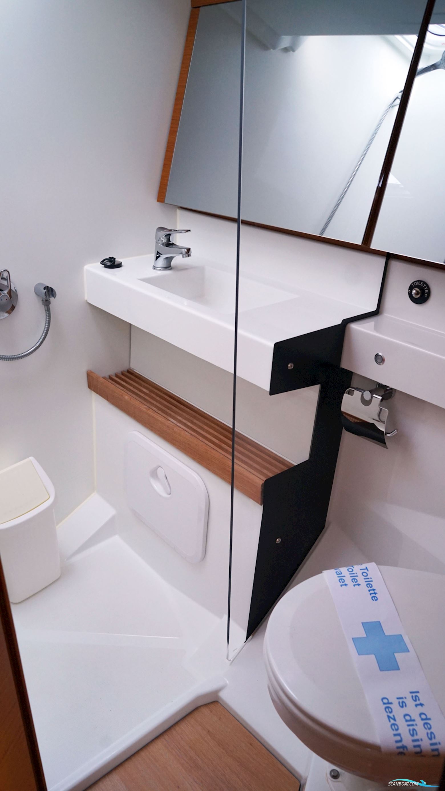 Jeanneau Sun Odyssey 440