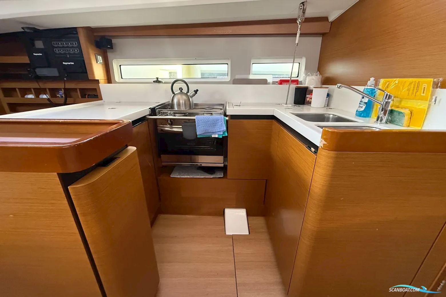 Jeanneau Sun Odyssey 440
