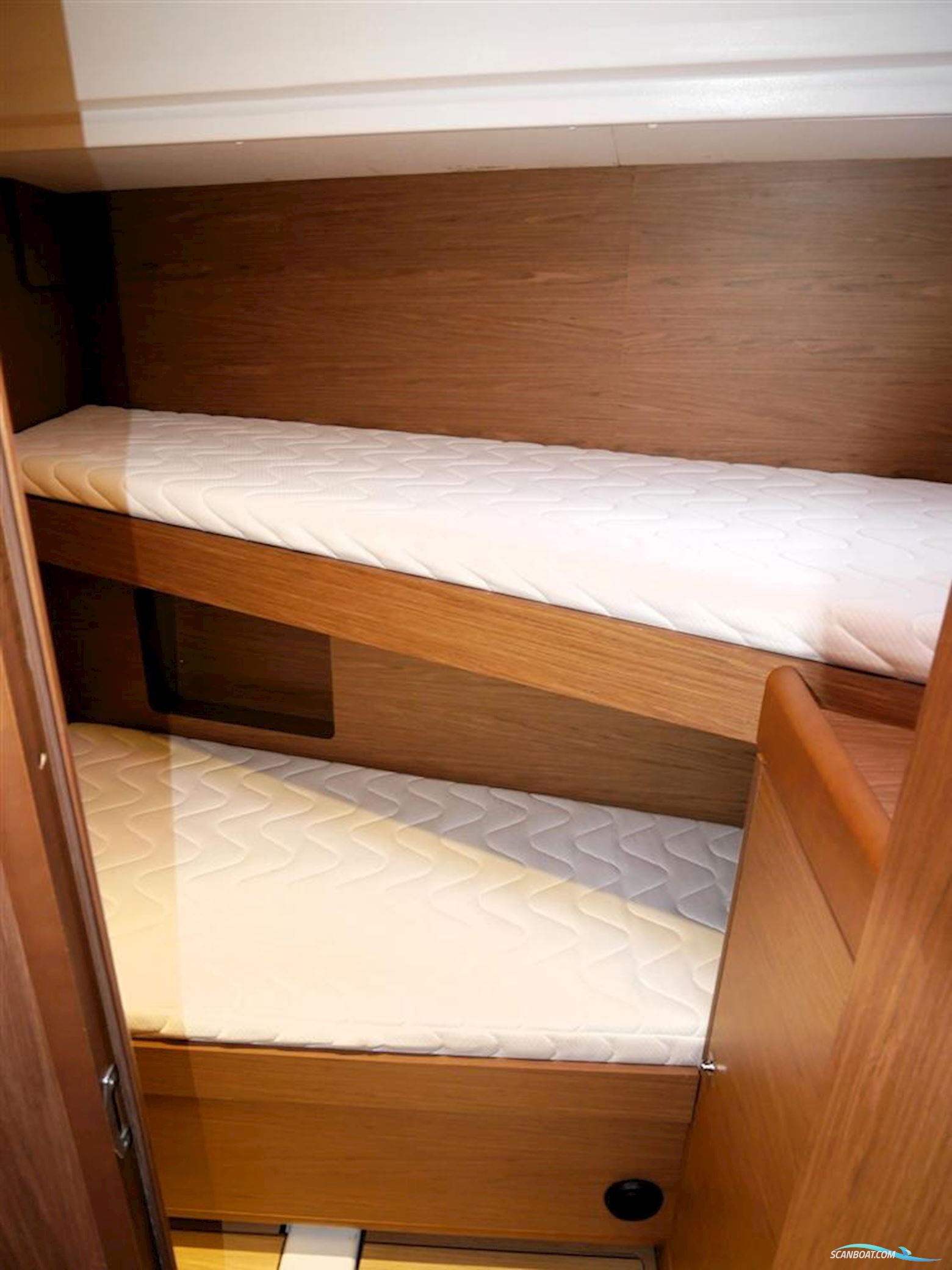 Jeanneau Sun Odyssey 44DS