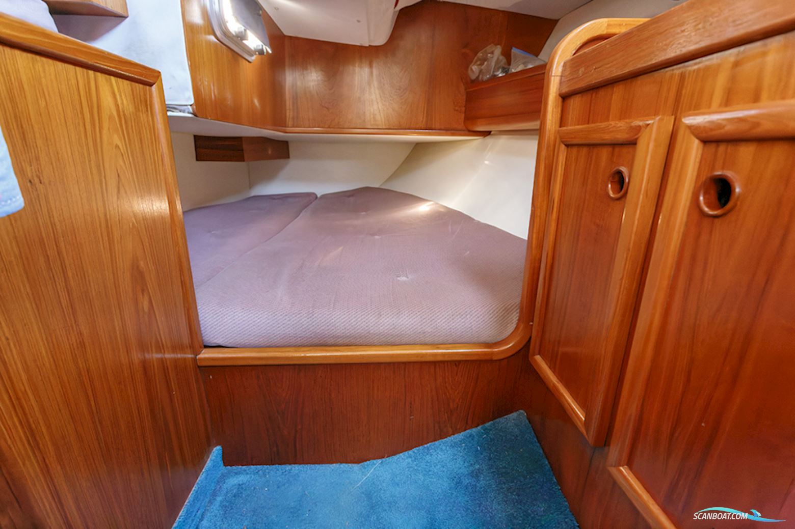 Jeanneau Sunshine 38 centerboard