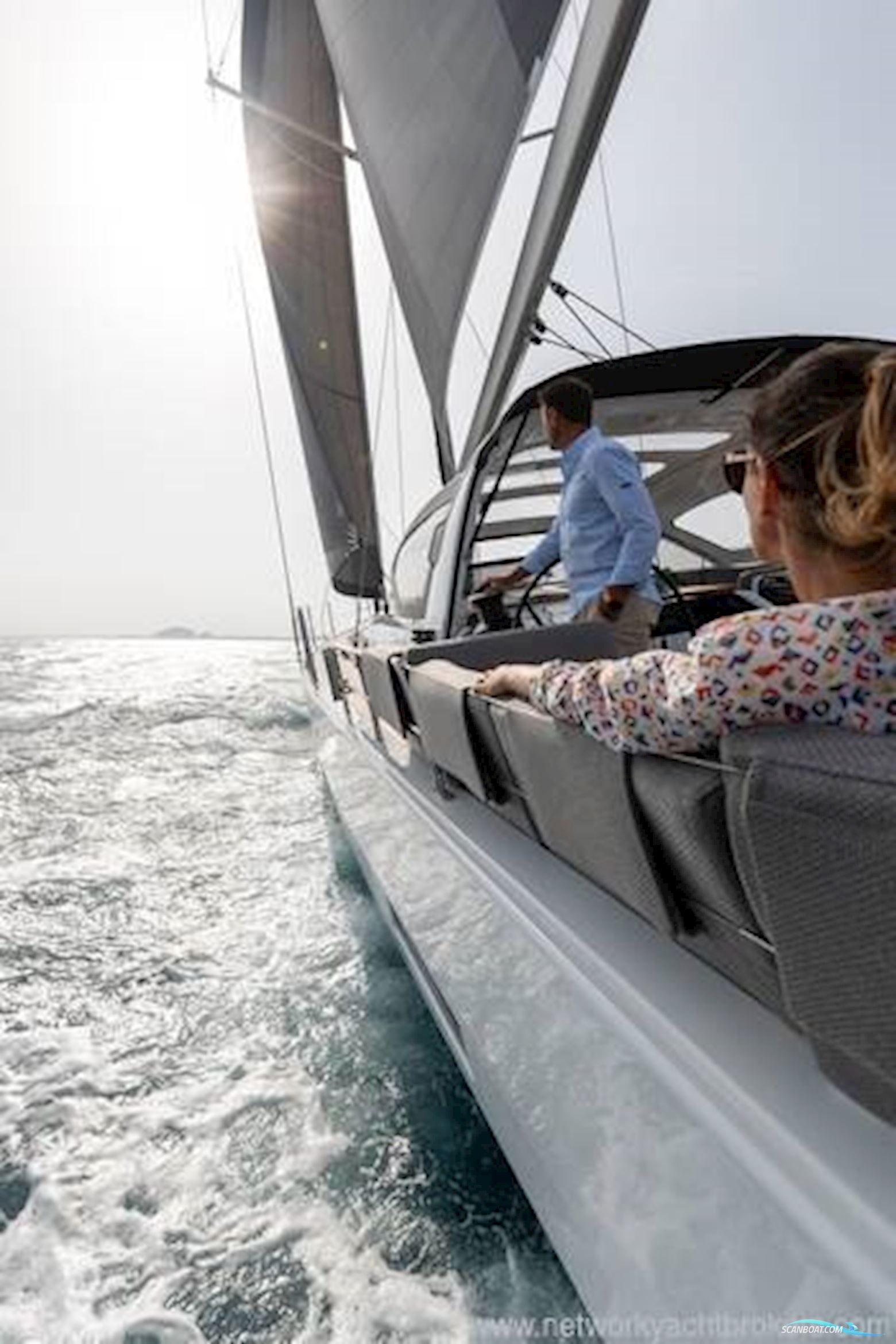 Jeanneau Yacht 55