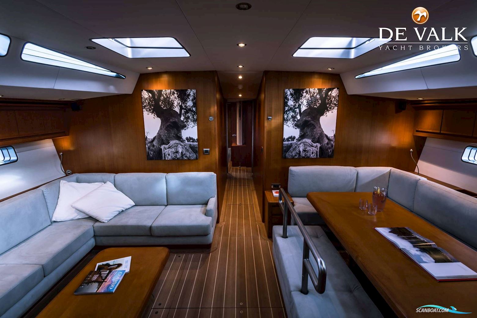 JFA Yachts 82 SY