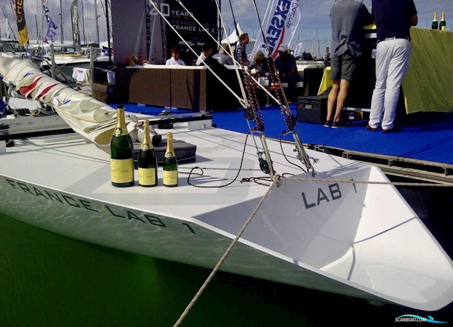 J.T.A France Lab