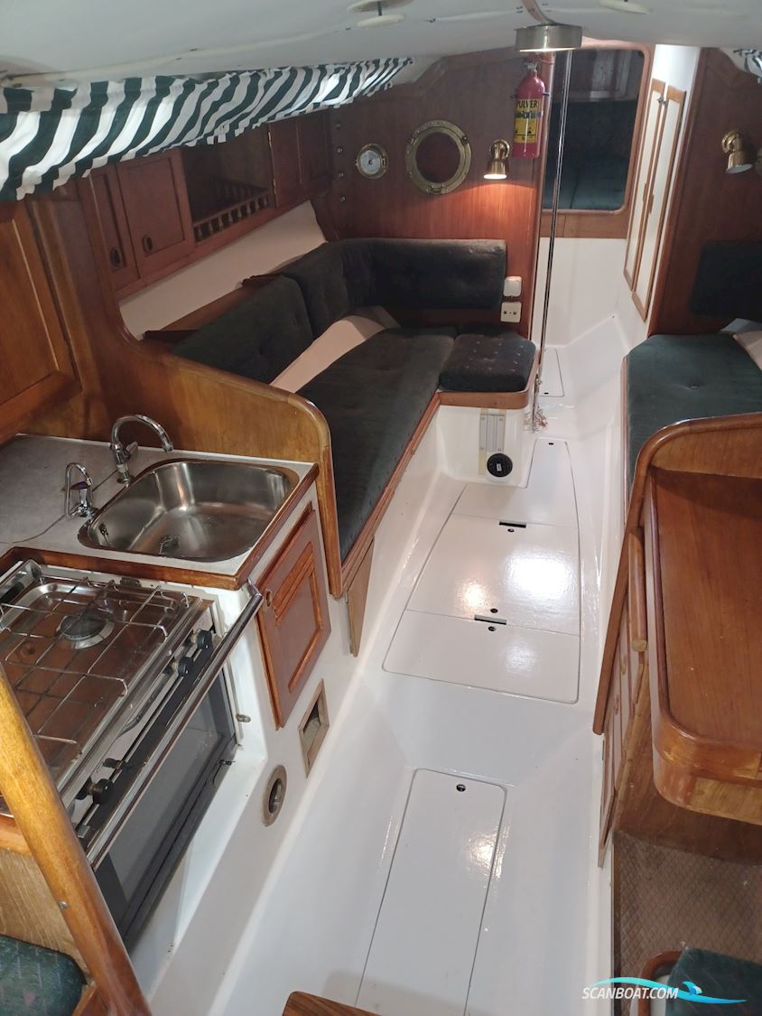 Lady Helmsman Zeilboten 1976, met Vetus motor, Sweden