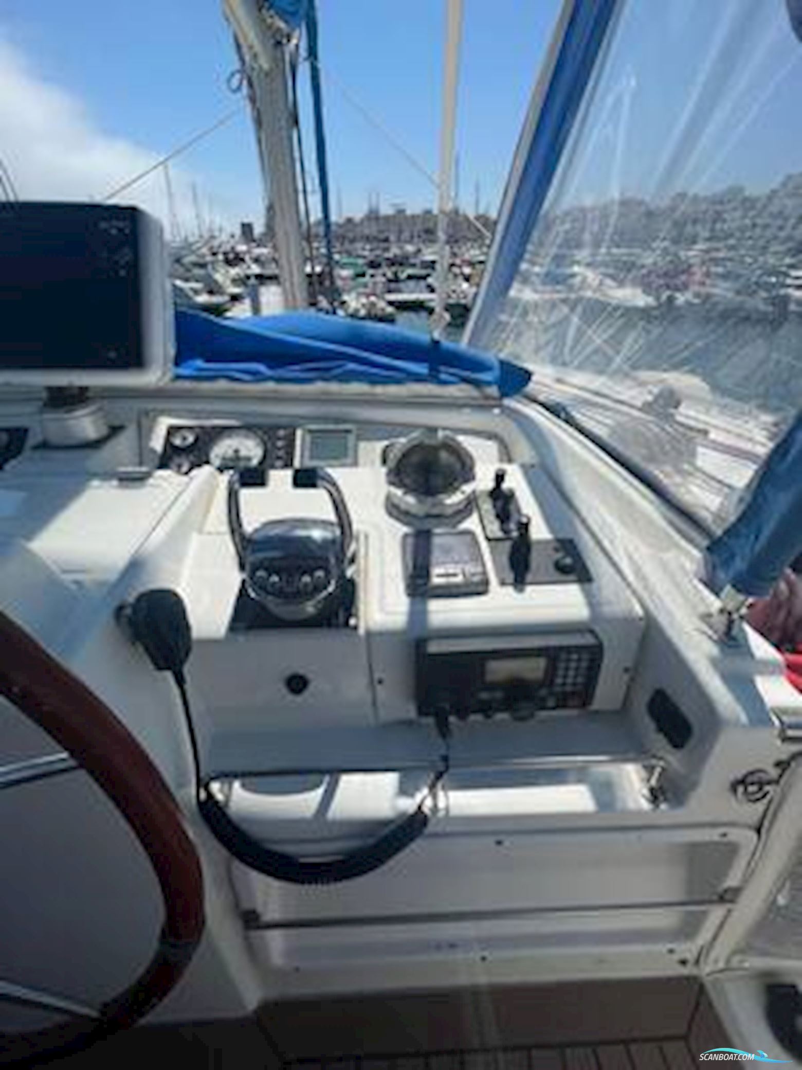 Lagoon 440