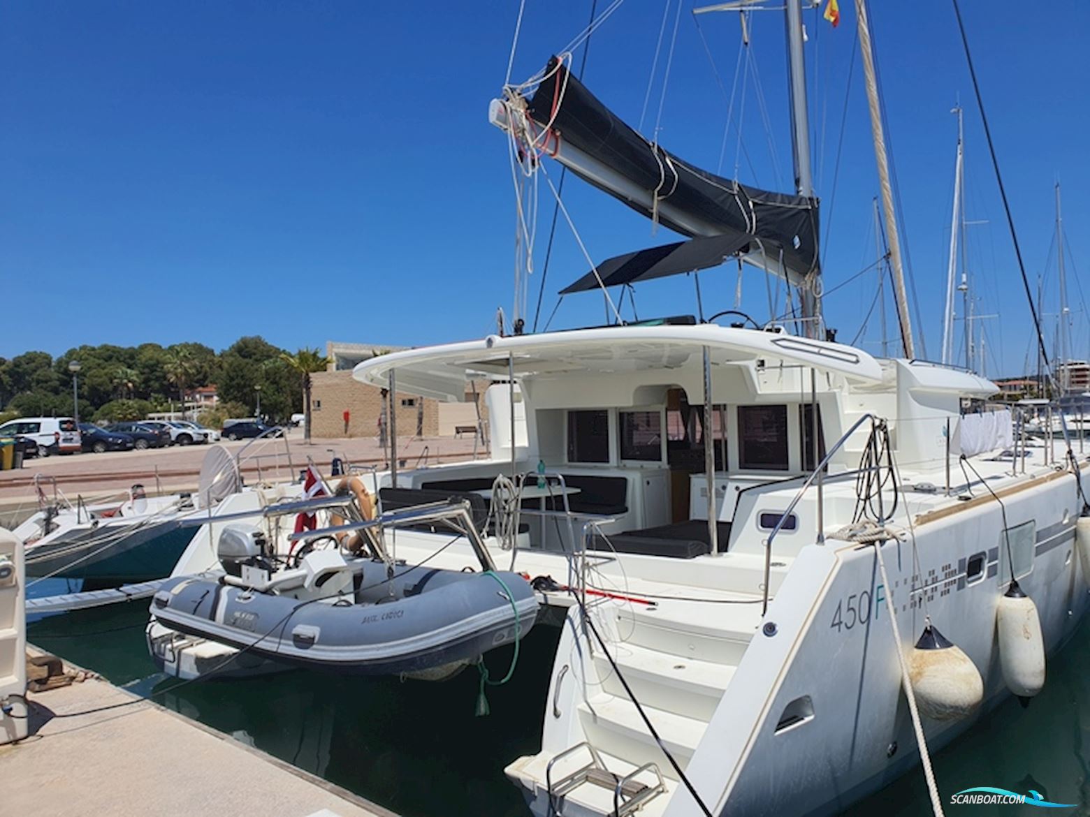 Lagoon 450 F VAT paid
