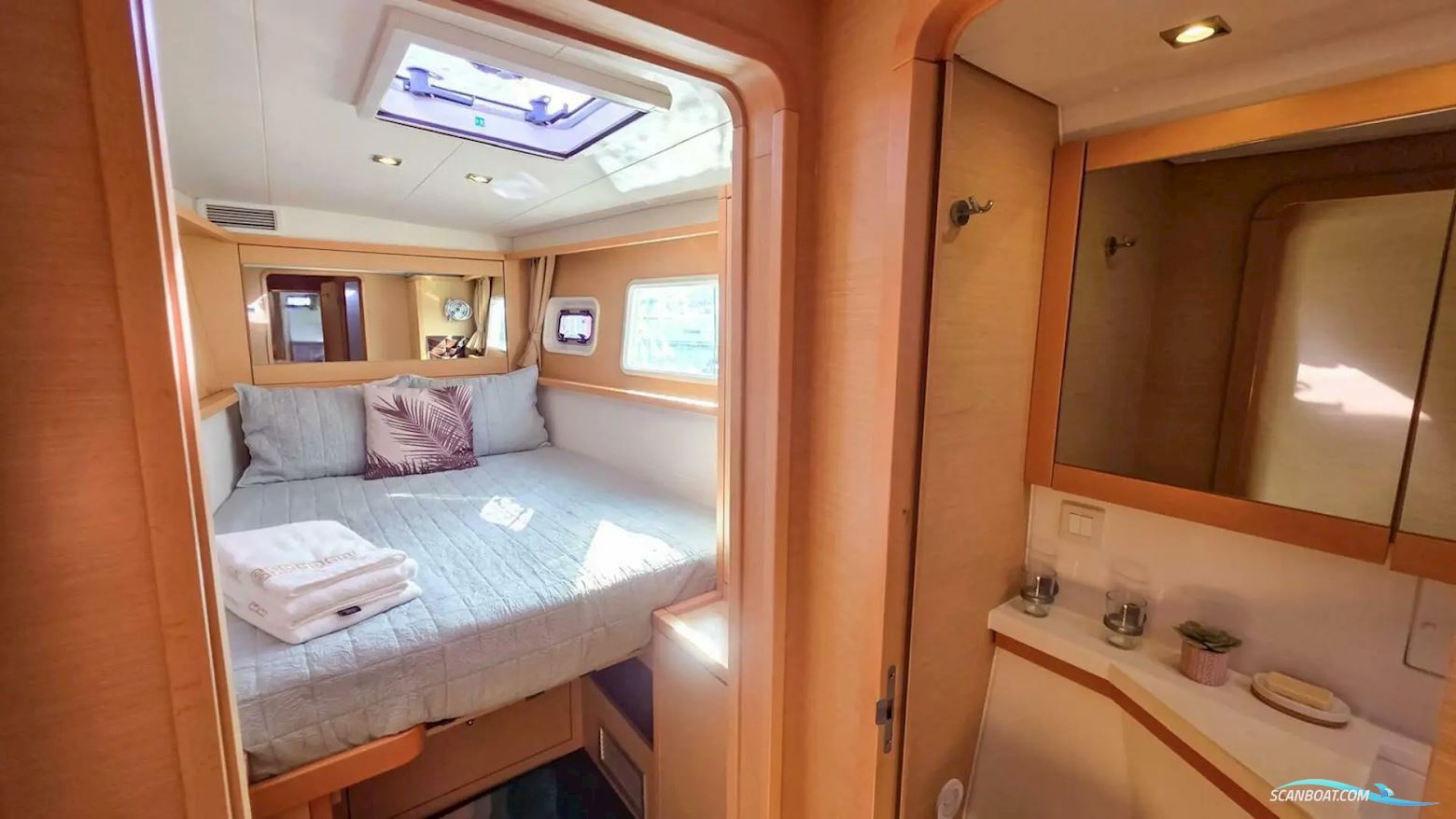 Lagoon 450