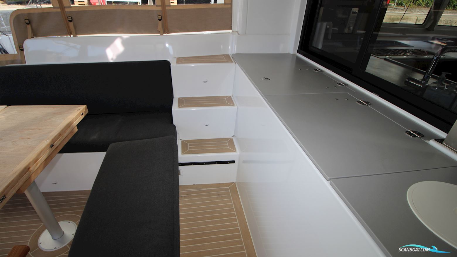 Lagoon 46 
