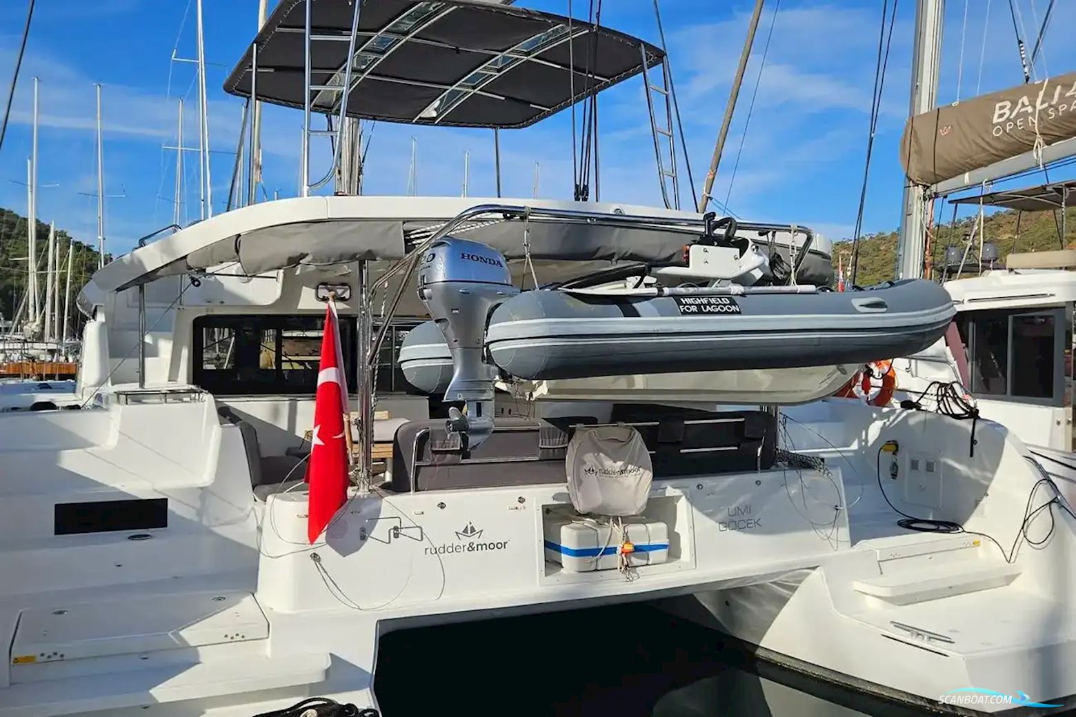 Lagoon 46