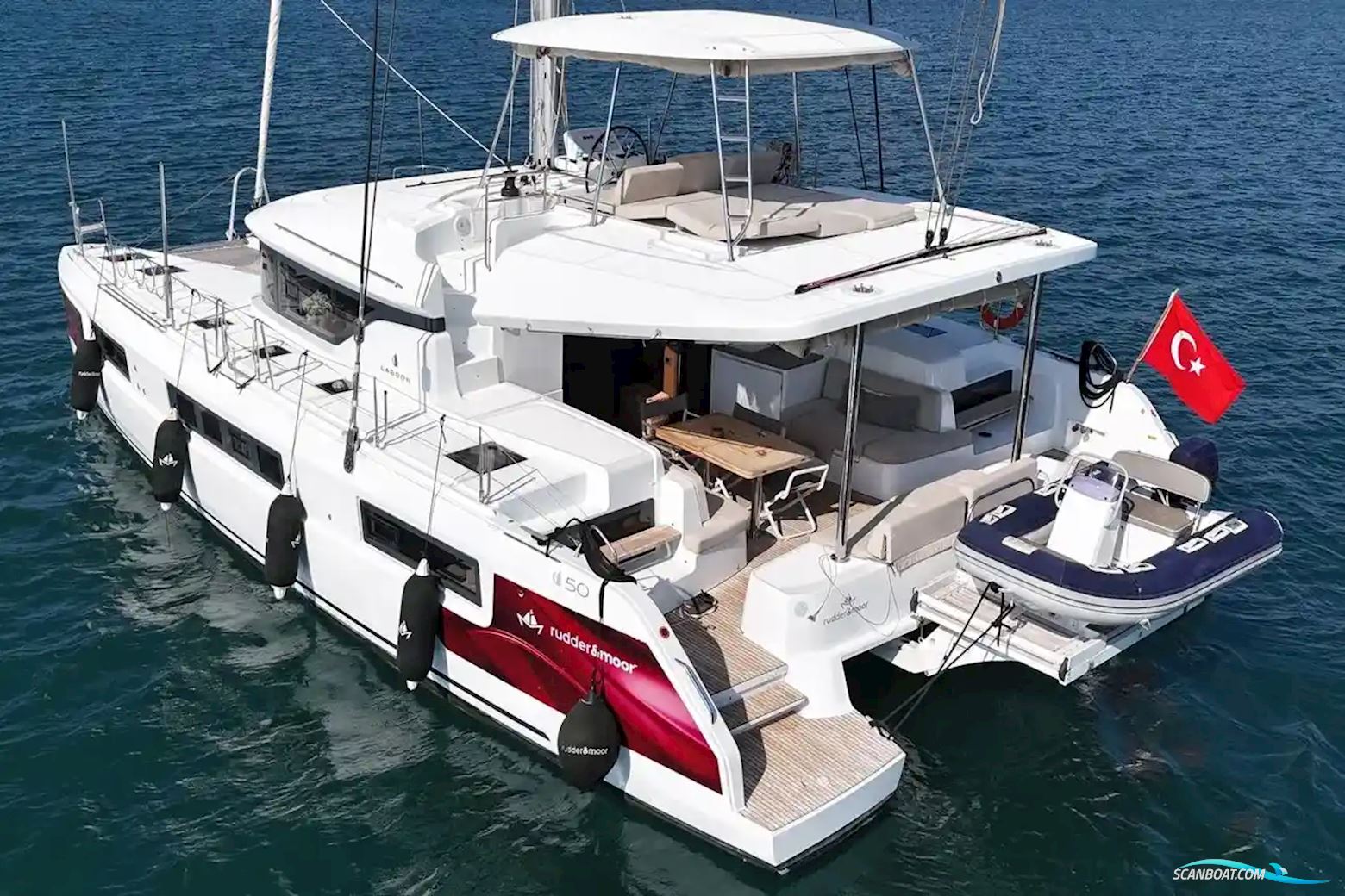 Lagoon 50
