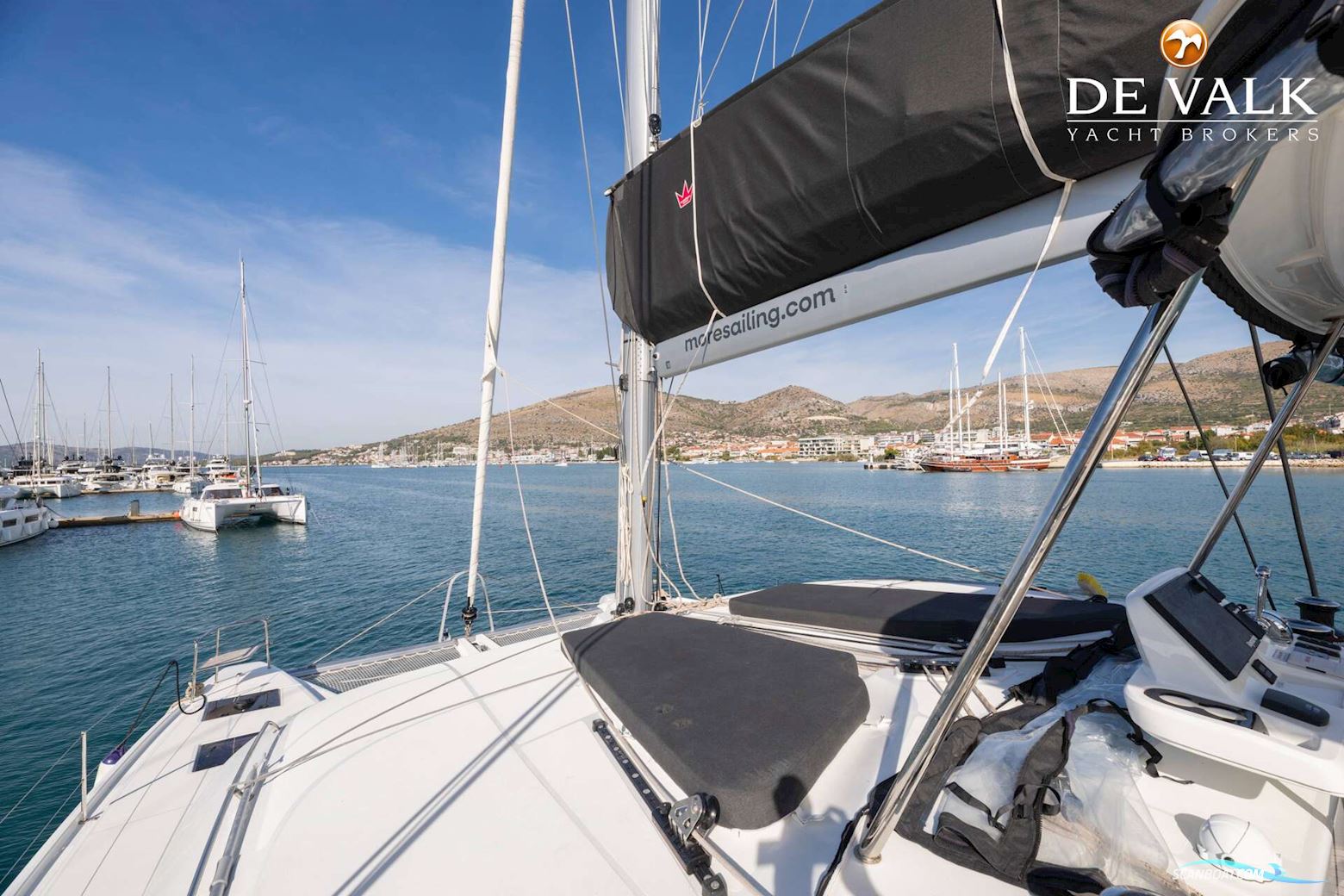 Lagoon 51