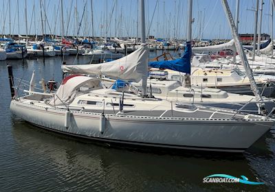 Larsen 28 Zeilboten 1986, met Bukh motor, Sweden