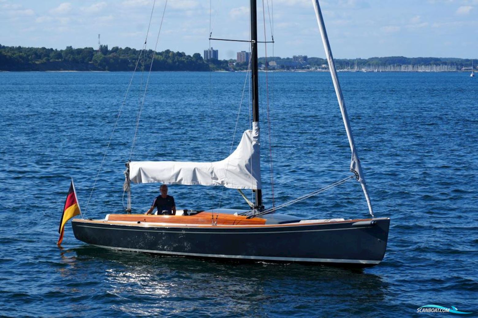 Latitude Tofinou 8.0 m