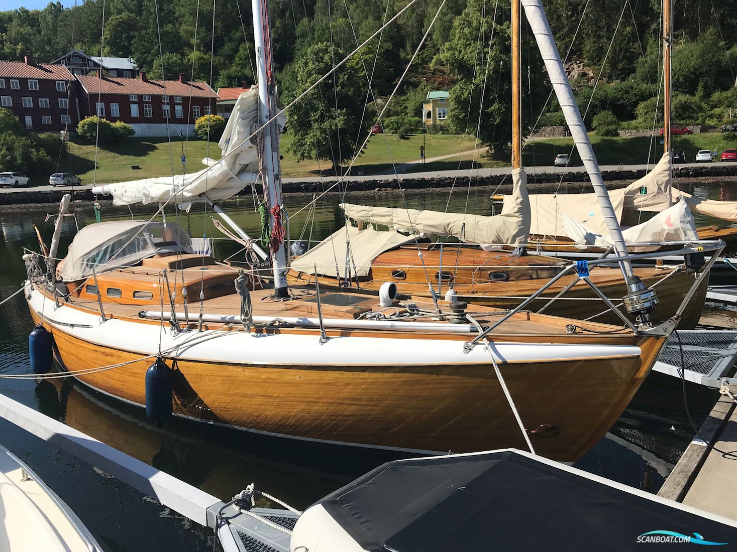 Laurin Koster 3.2 Zeilboten 1969, met Yanmar 1GM10 9HP motor, Denemarken