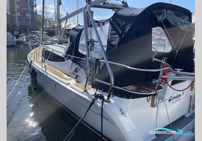 Legend 33 Zeilboten 2015, met Yanmar motor, United Kingdom