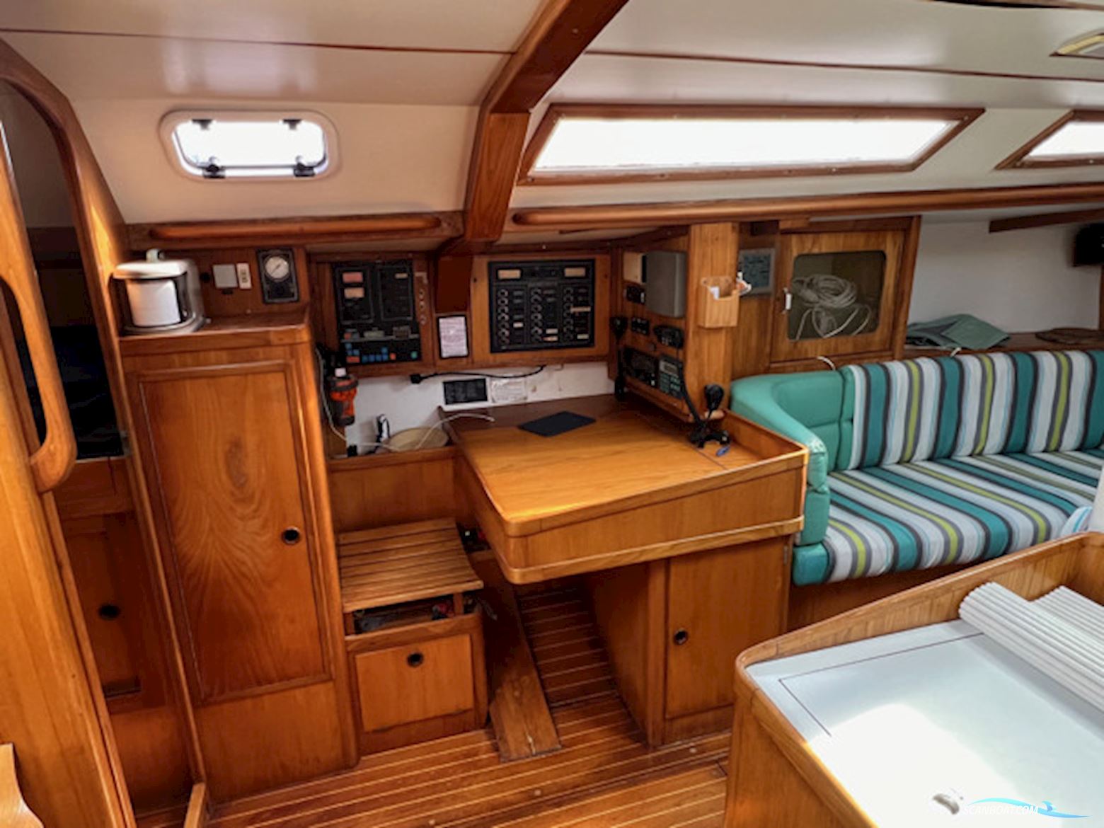 LEGUEN-HEMIDY LEVRIER DES MERS 16