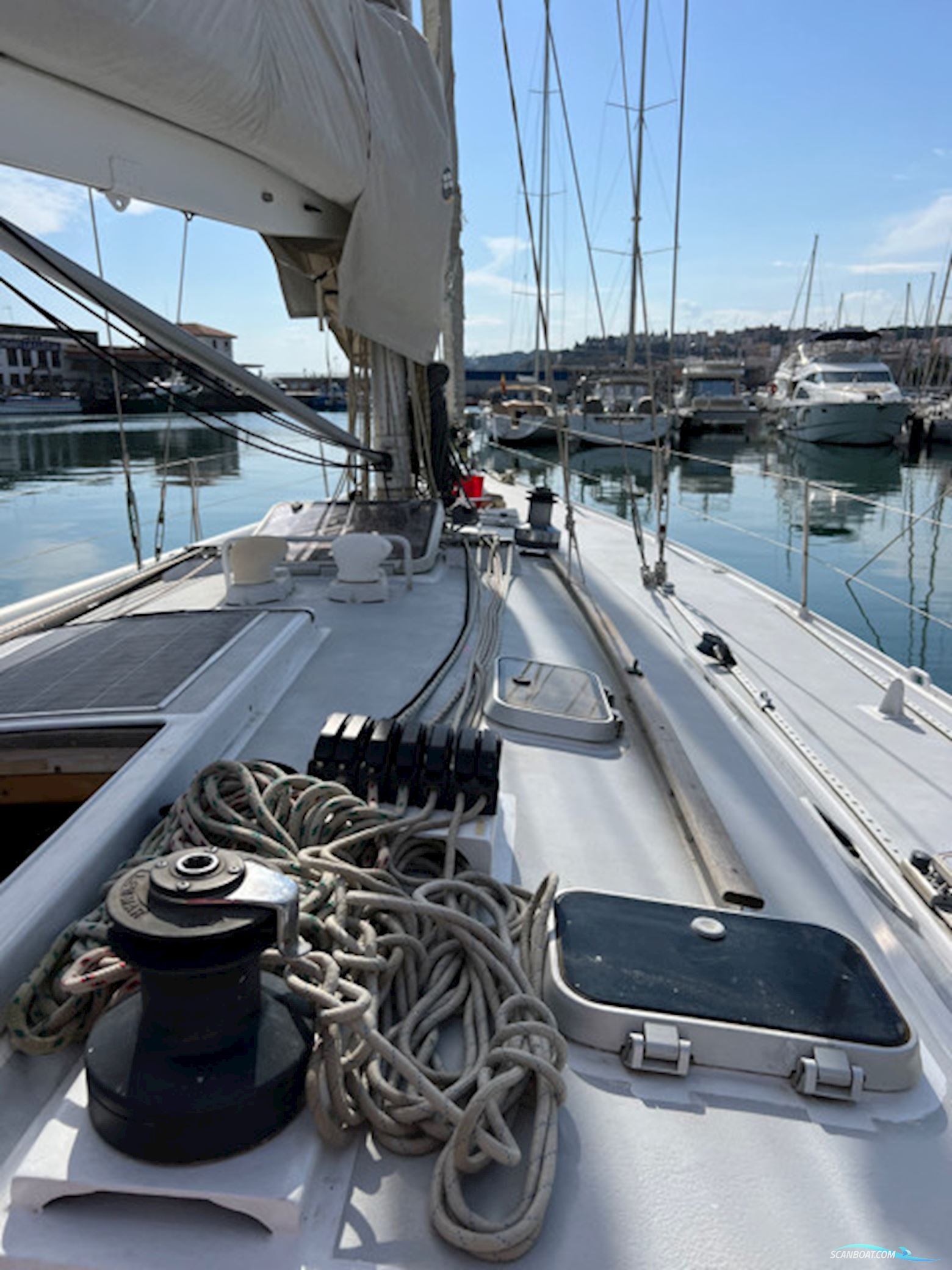 LEGUEN-HEMIDY LEVRIER DES MERS 16