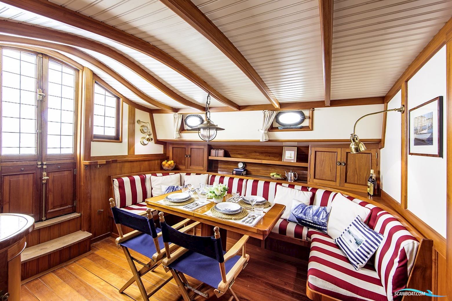 Lemsteraak Aukje Zwaantje