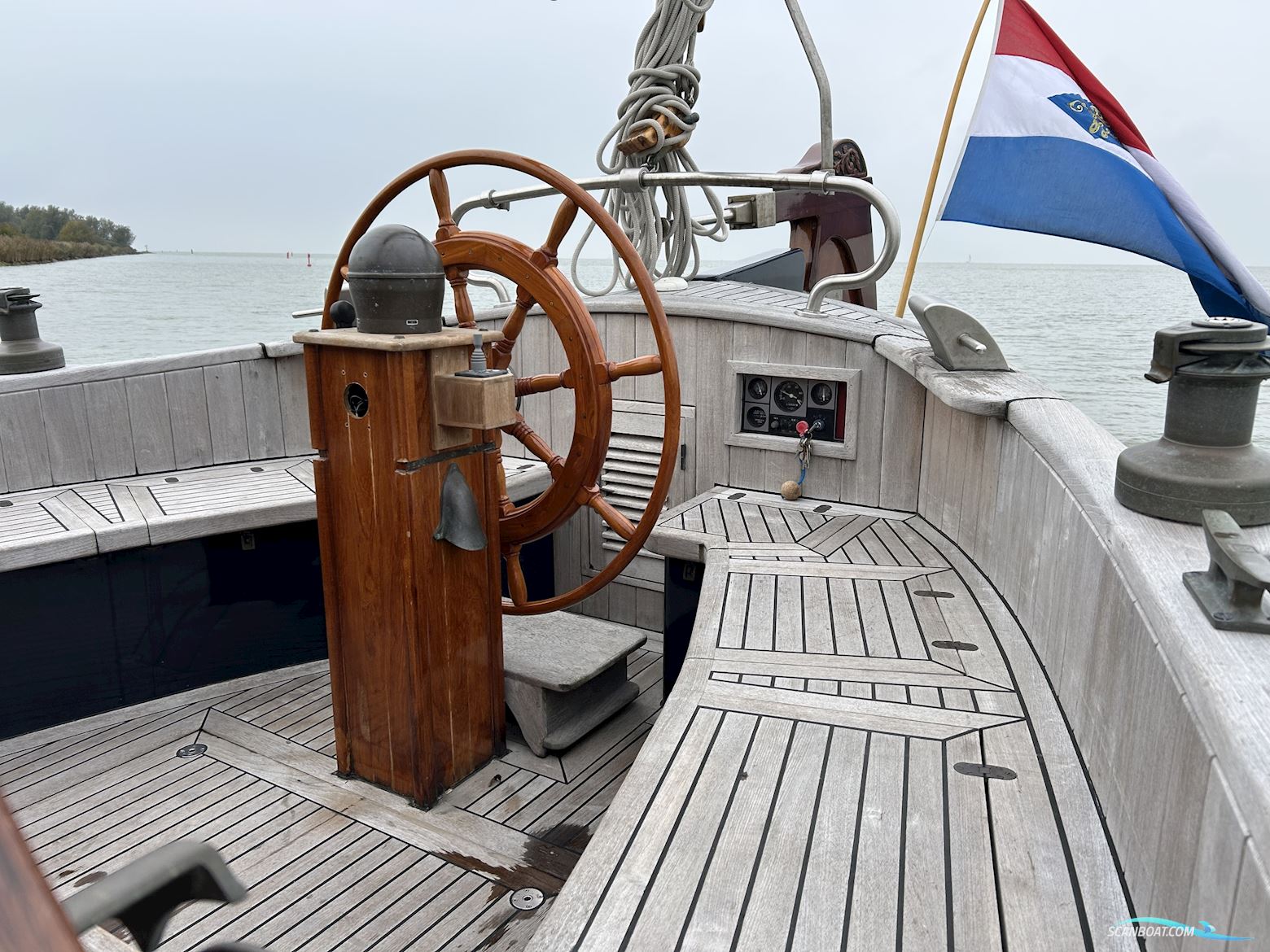 Lemsteraak Beluga Roefuitvoering Jachtuitvoering