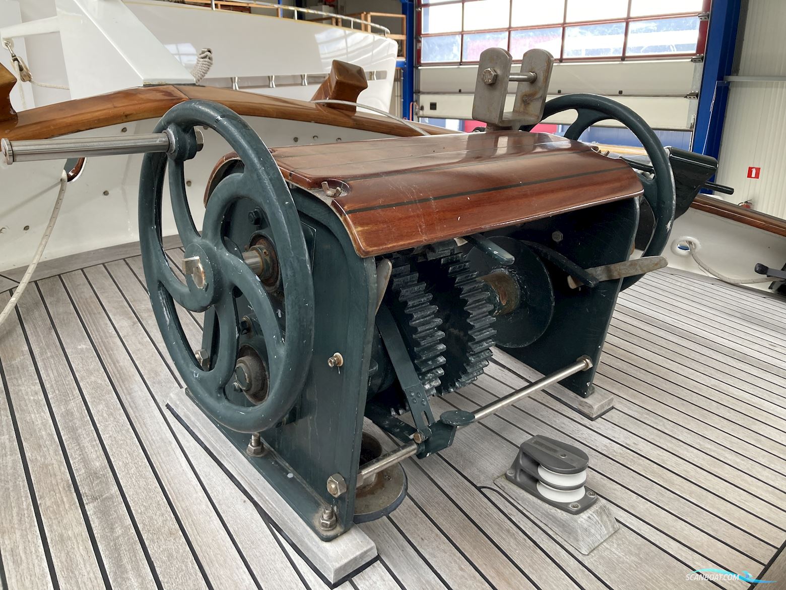 Lemsteraak Bonte Walvis - Roefuitvoering Stofberg 1320