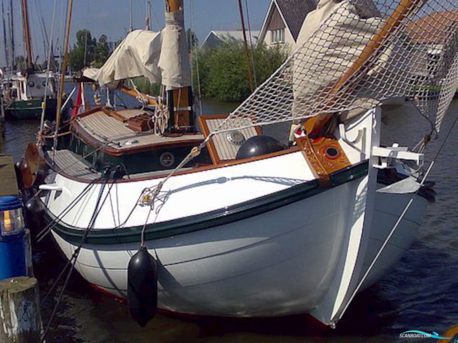 Lemsteraak Dorothee - Roefuitvoering Zeilboten 2005, met Volvo motor, The Netherlands