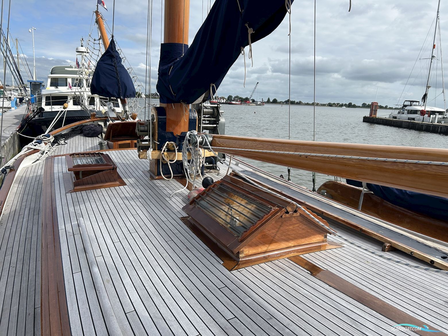 Lemsteraak Marendorp - Roefuitvoering