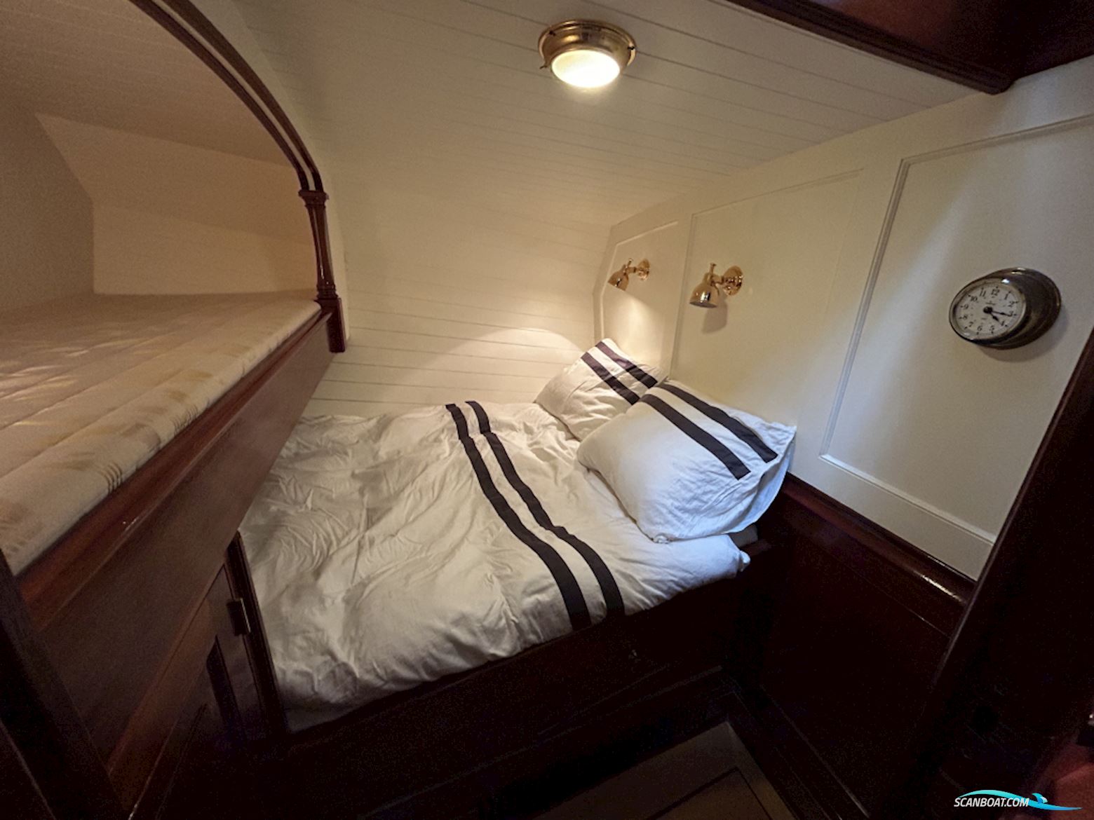 Lemsteraak Roefmodel - Walrus 1600