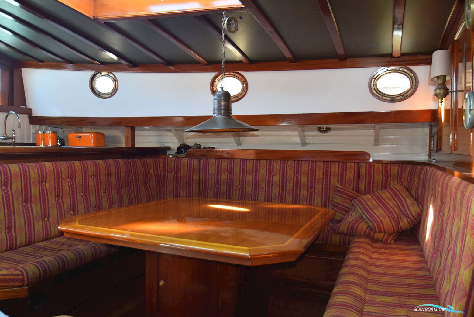 Lemsteraak Saeftinghe Roefuitvoering Jachtuitvoering