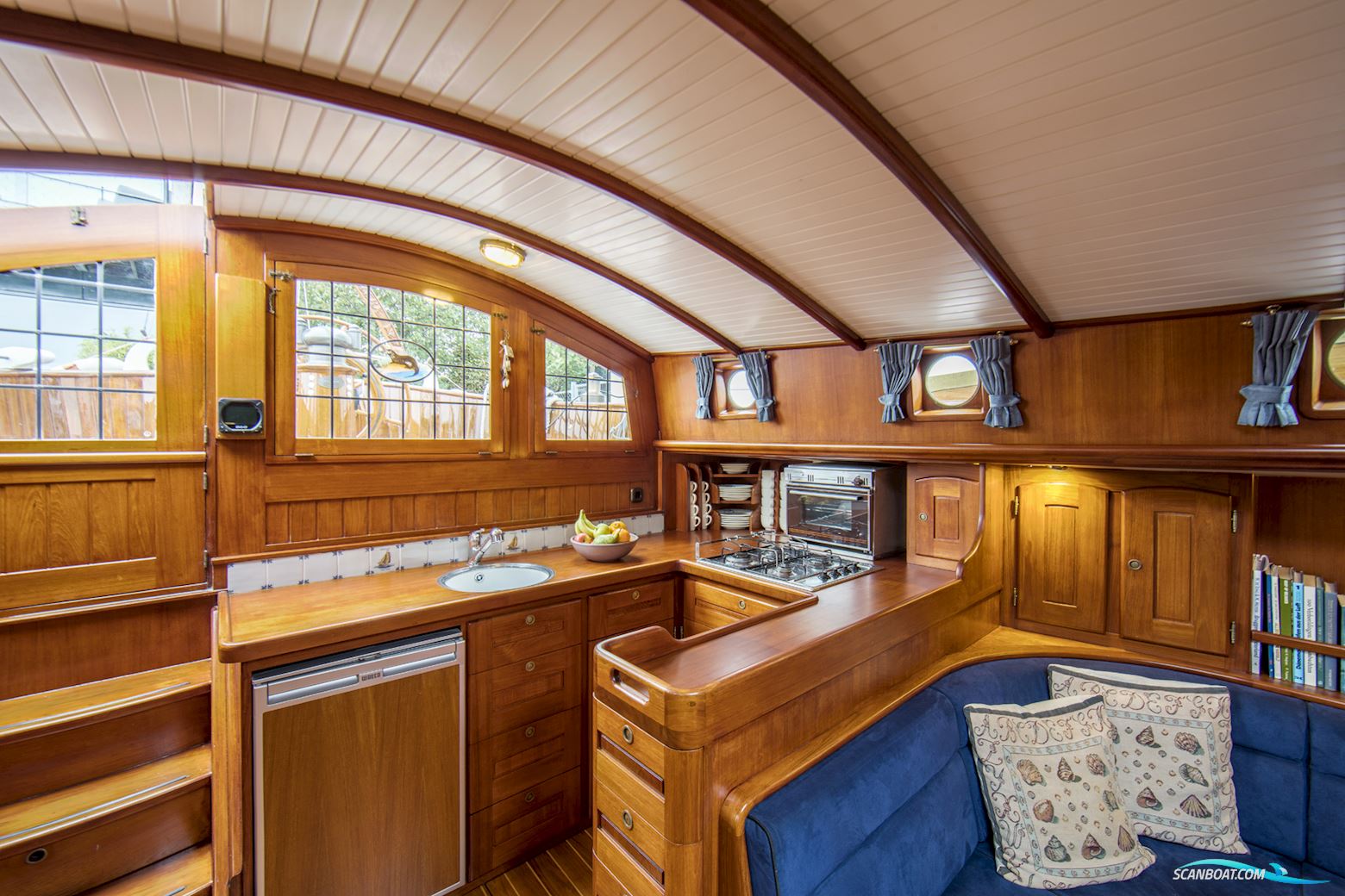 Lemsteraak Visotter - Roefuitvoering