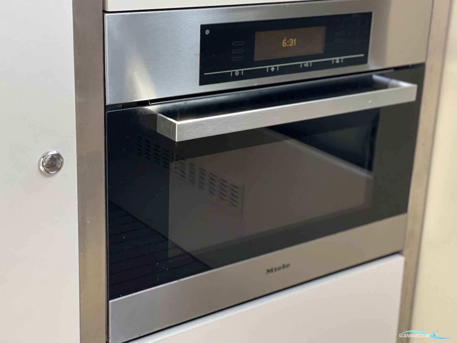 Lemsteraak Warber VA210 - Visserman Uitvoering