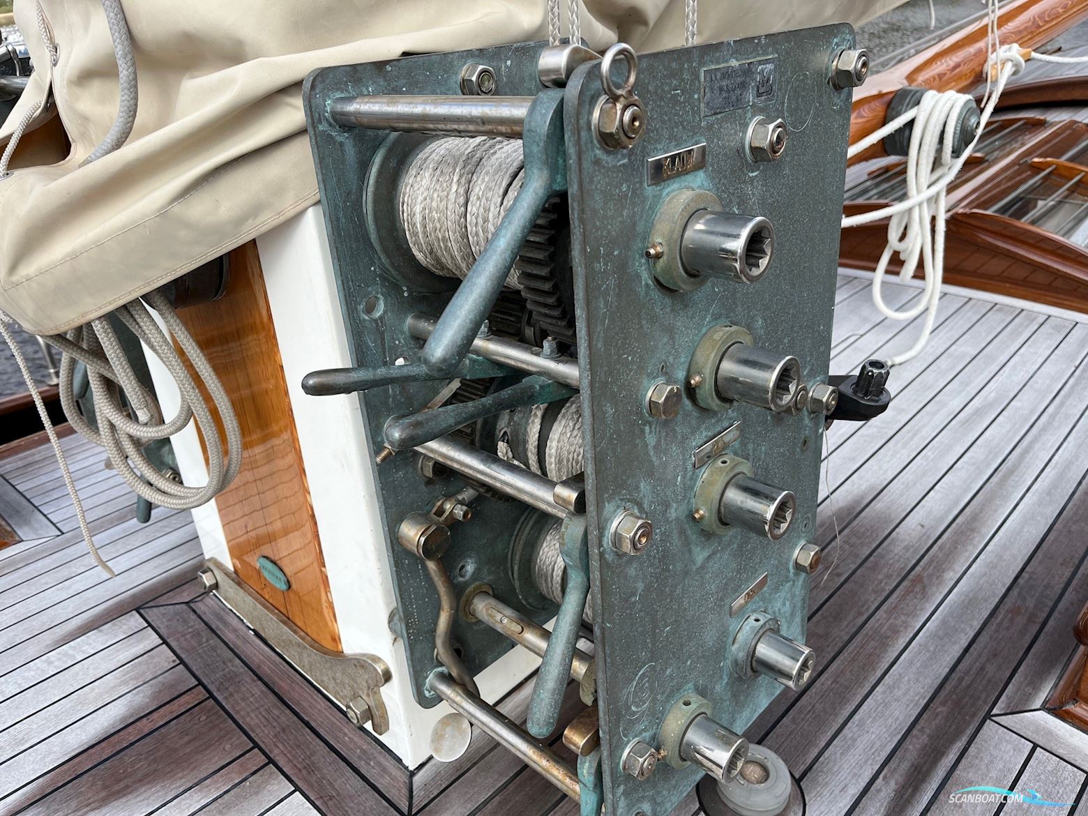 Lemsteraak Woelwater - Roefaak Hoek Design