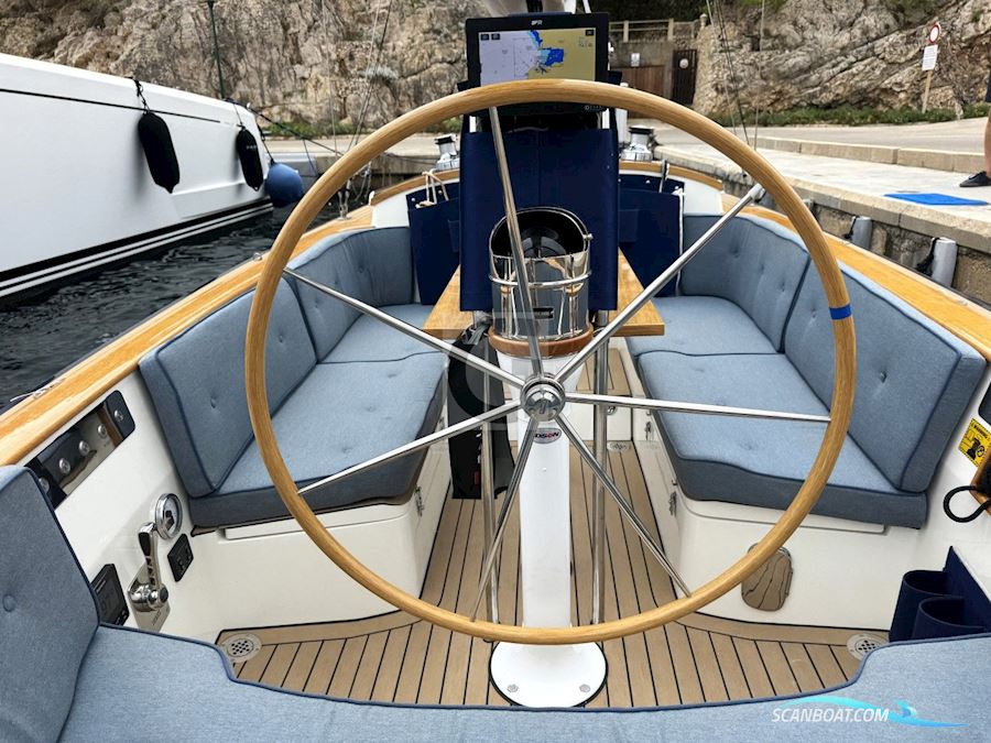 Leonardo Yachts Eagle 38