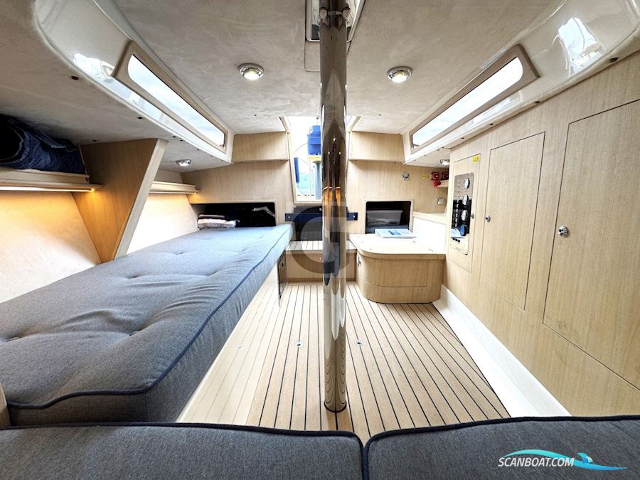 Leonardo Yachts Eagle 38