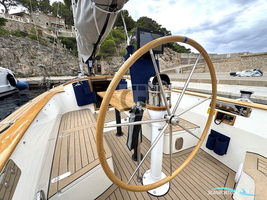 Leonardo Yachts Eagle 38