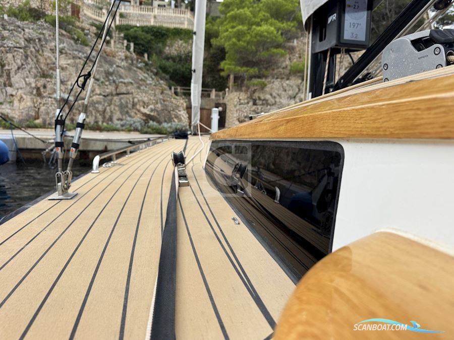 Leonardo Yachts Eagle 38