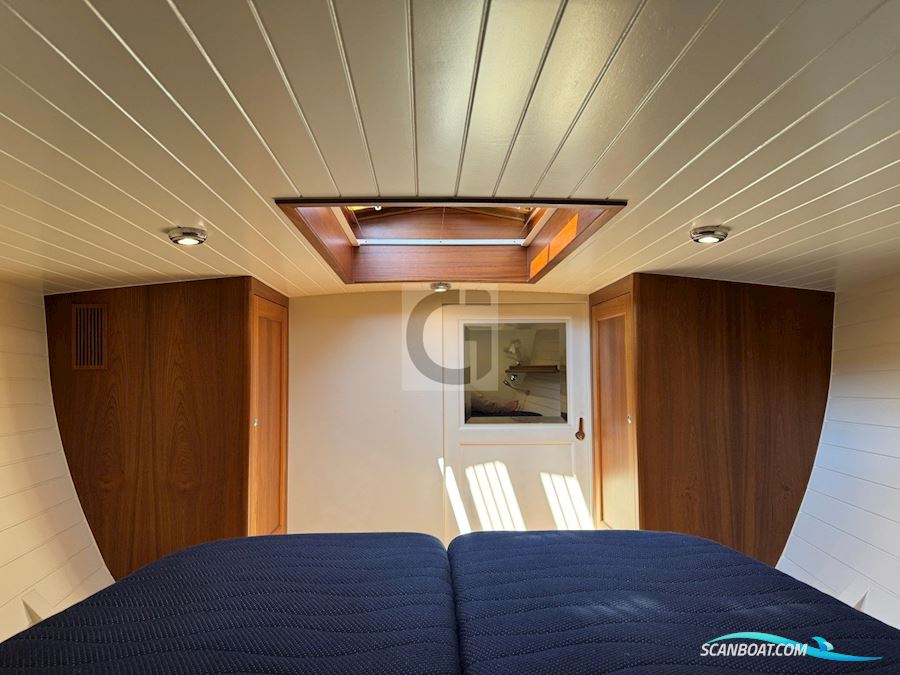 Leonardo Yachts Eagle 54