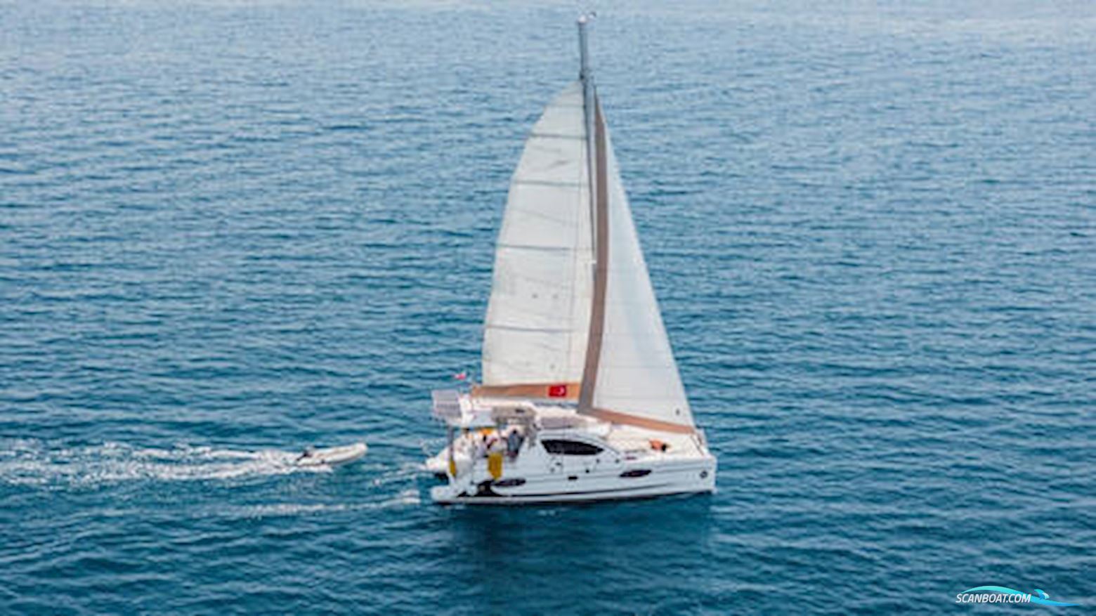 Leopard Catamarans Leopard 38