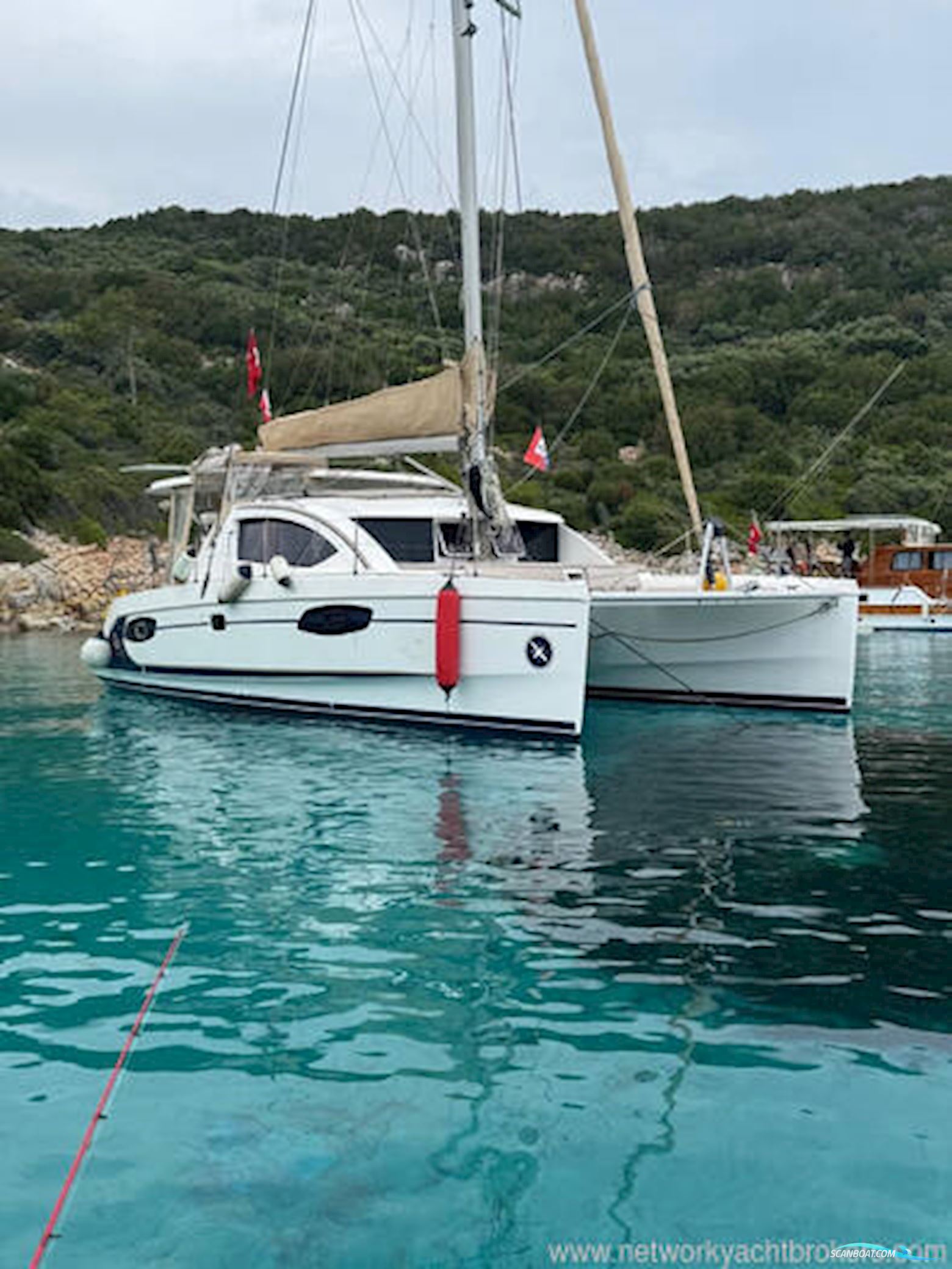 Leopard Catamarans Leopard 38