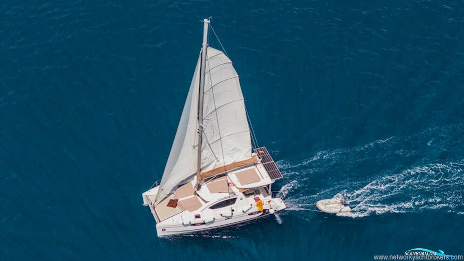 Leopard Catamarans Leopard 38