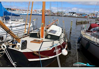 Liamer Zeilboten 1987, met Volvo Penta D2-40 motor, The Netherlands