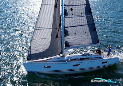 Linjett 39 Zeilboten 2021, met Volvo Penta D2 - 50 motor, Sweden